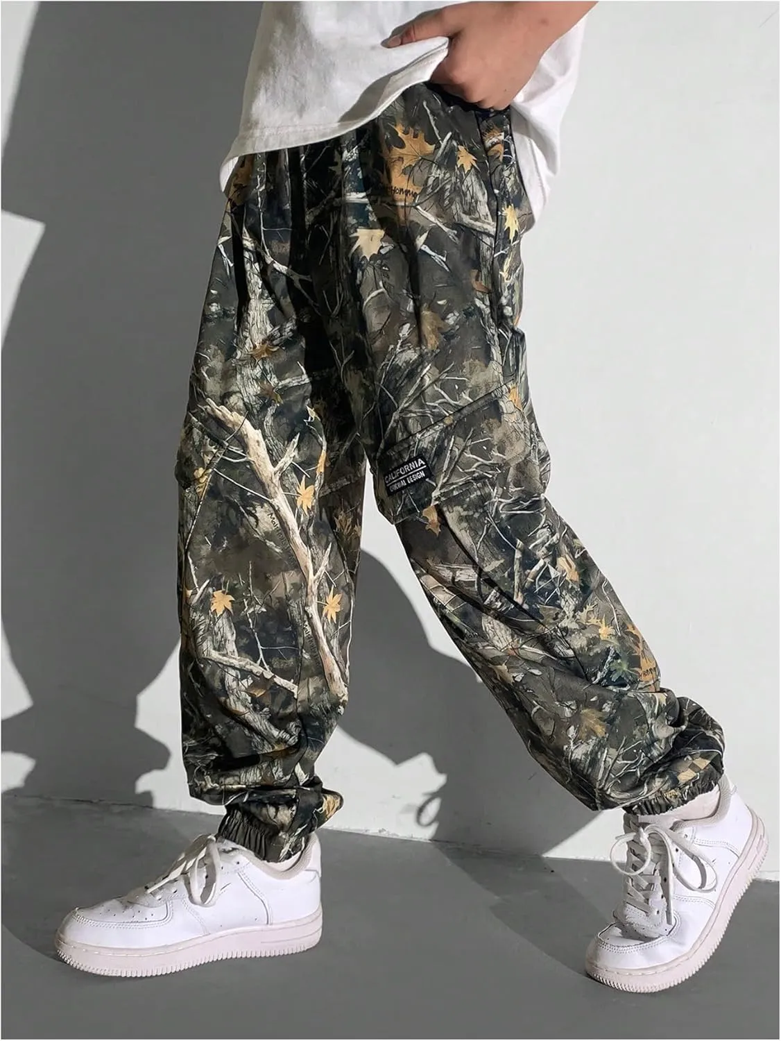 Boy's Camo Cargo Pants Elastic Waist Sports Joggers Casual Sweatpants with Pockets