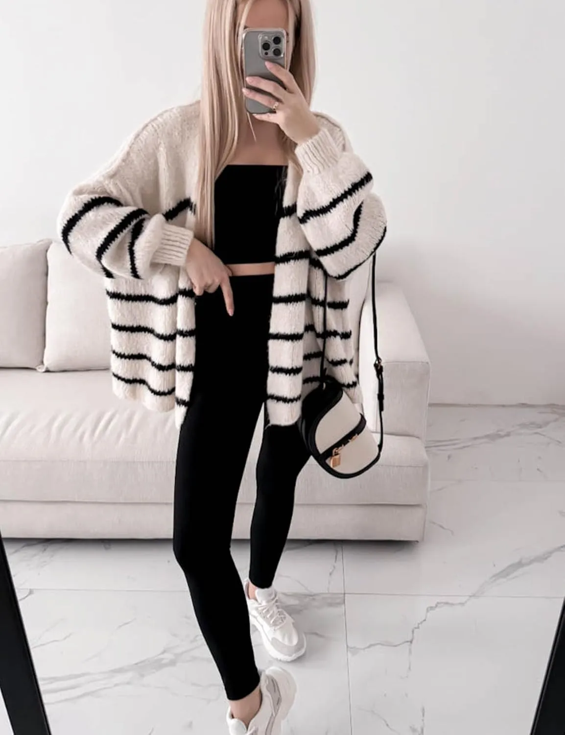 Flygo Women's Oversized Striped Cardigan Sweater Chunky Knit Drop Shoulder Balloon Sleeve Open Front Cardigans Sweaters