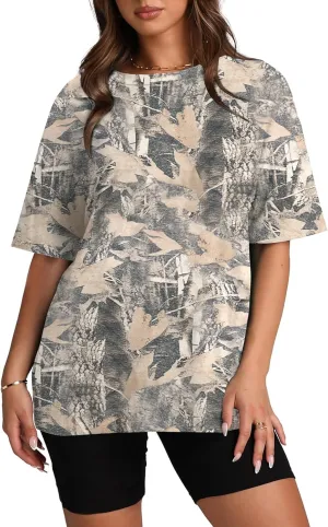 Oversized Camo Shirts for Women Men Maple Leaf Print Short Sleeve Crewneck T-Shirt Casual Loose Y2k Graphic Tee Tops