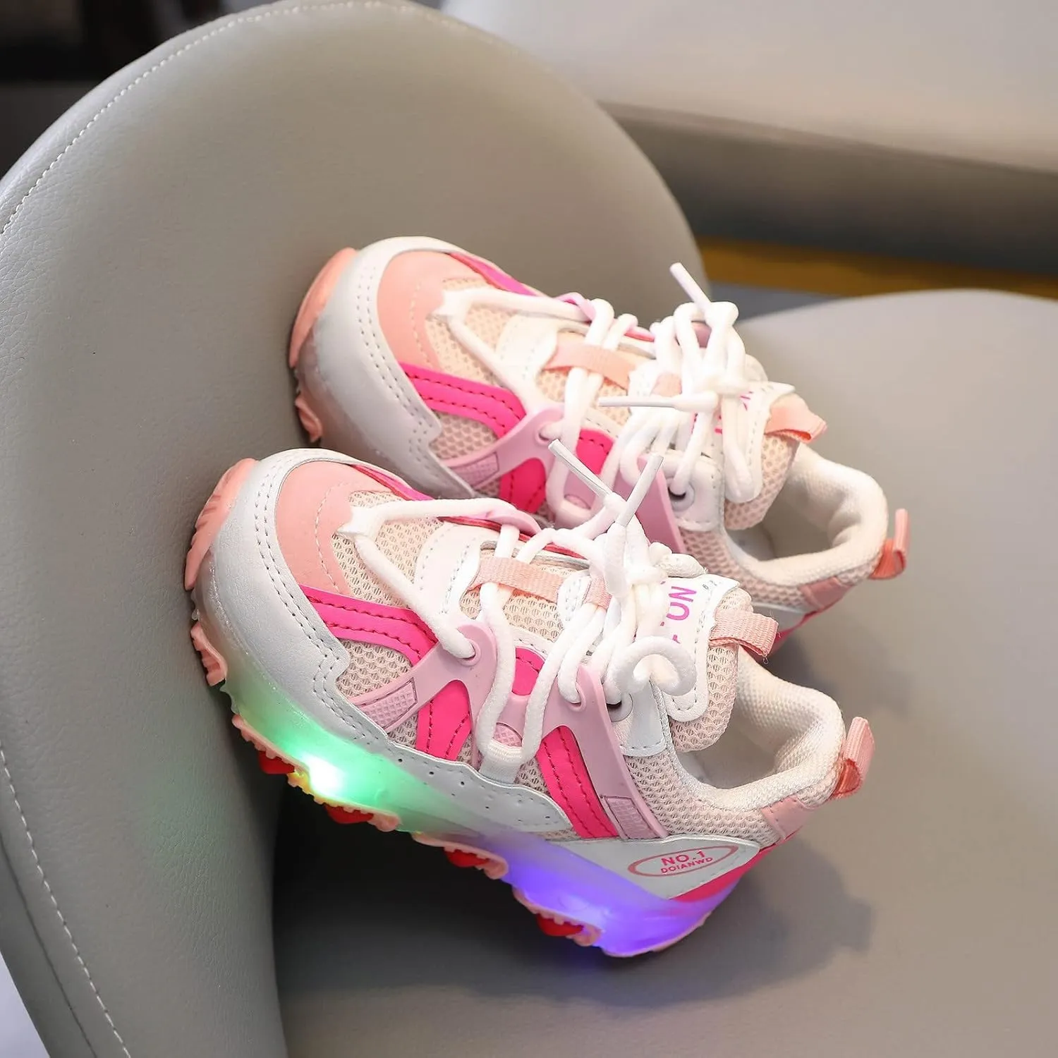 Toddler Boys Girls Light Up Shoes LED Flashing Lightweight Mesh Breathable Running Sneakers for Toddler Little