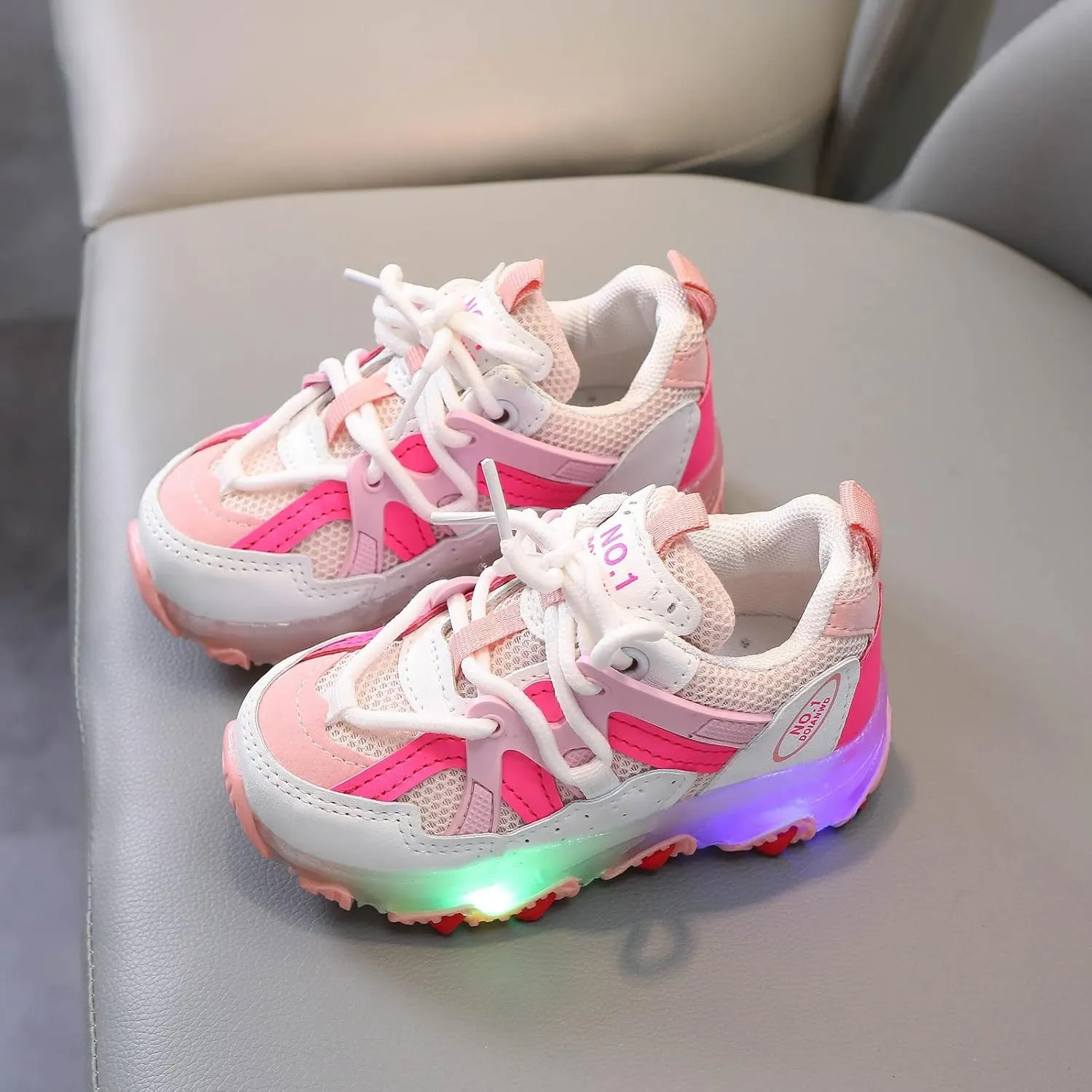 Toddler Boys Girls Light Up Shoes LED Flashing Lightweight Mesh Breathable Running Sneakers for Toddler Little