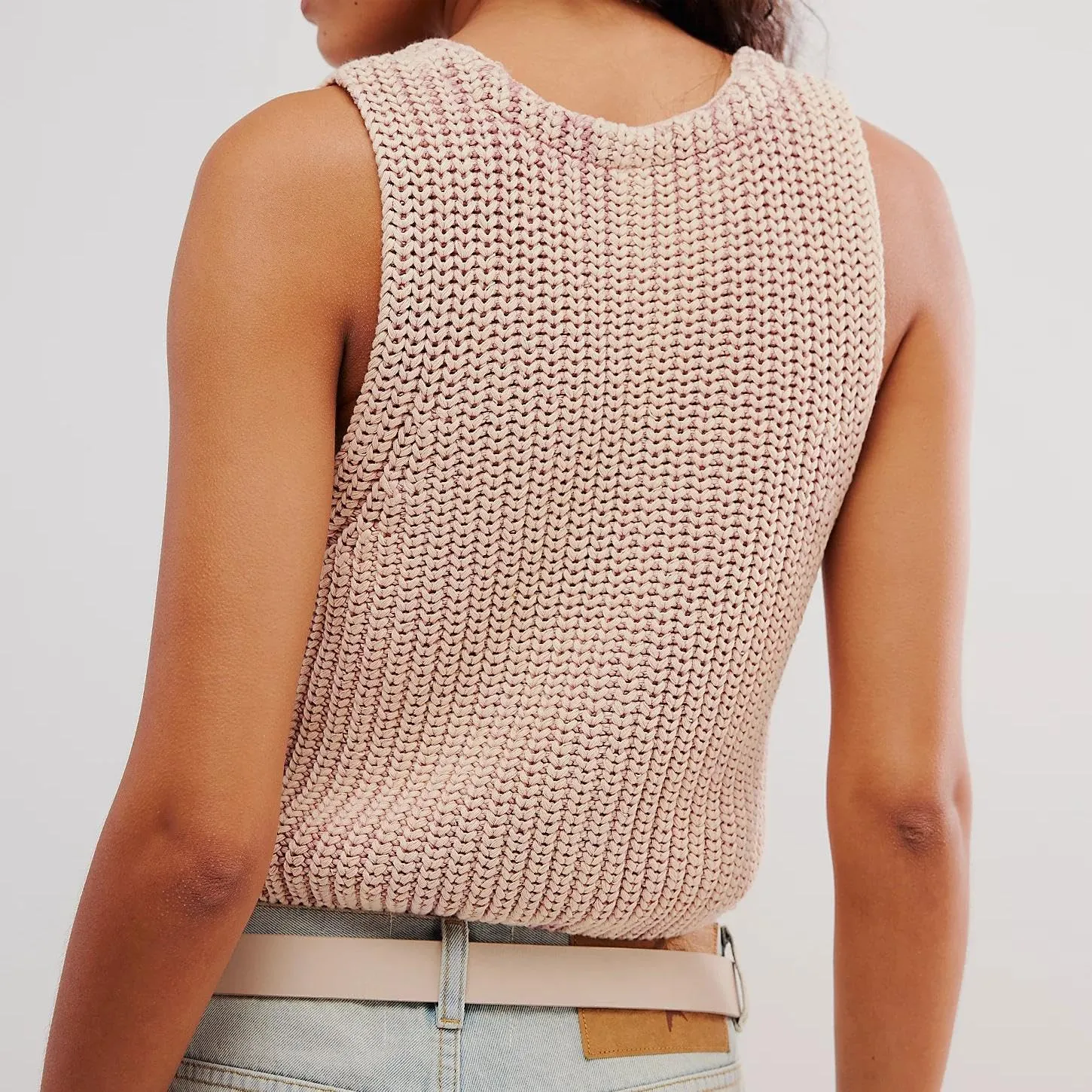 Women Button Up Ribbed Knit Crop Sweater Vest Sleeveless Solid Slim Fit Deep V Neck Cropped Vest Cardigan
