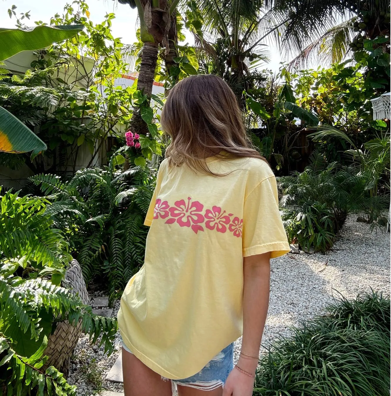 Women Teen Girls Oversized Graphic T Shirts Short Sleeve Aesthetic Baggy Top Y2K Summer Coastal Beach Tees