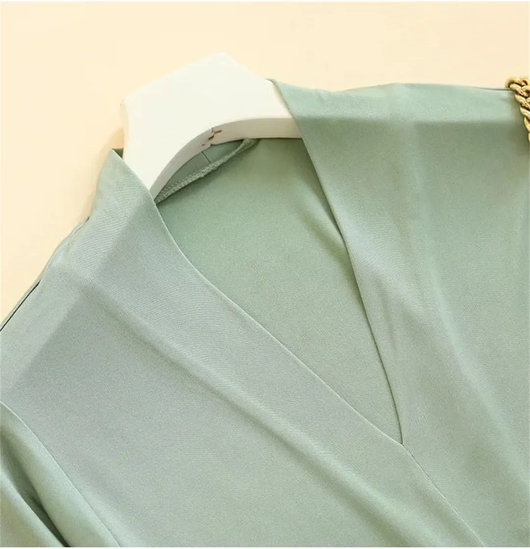 Women's Silk Knitted T-Shirt, V-Neck Short-Sleeved Solid Color Summer Casual Shirt